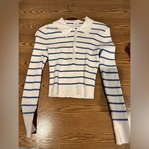 Abercrombie rib fabric top